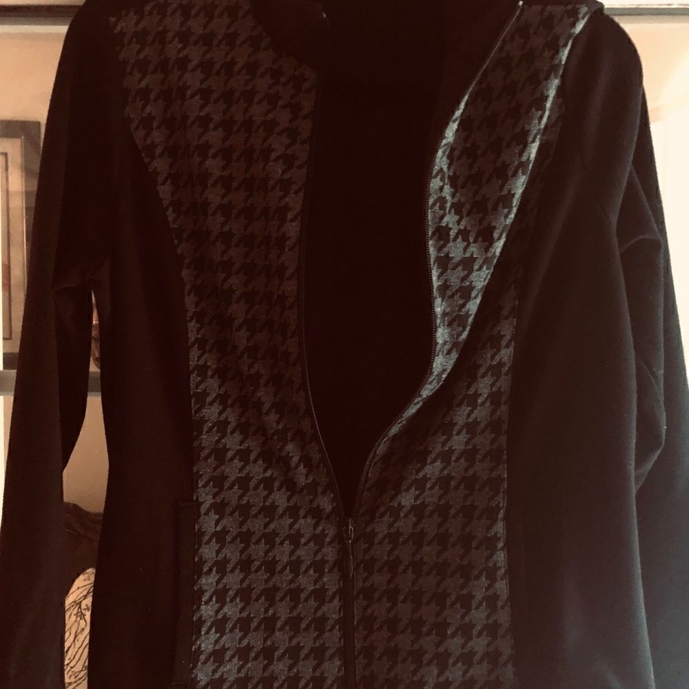 Chicos Weekend zip up jacket - Picture 2 of 5